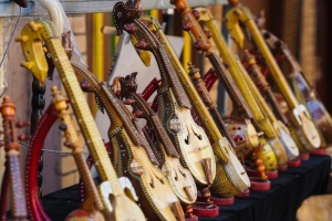 新疆火疯了！大牌酒店杀红了眼